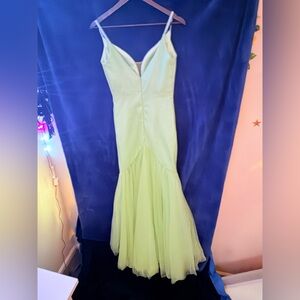 Elegant Green Evening Dress